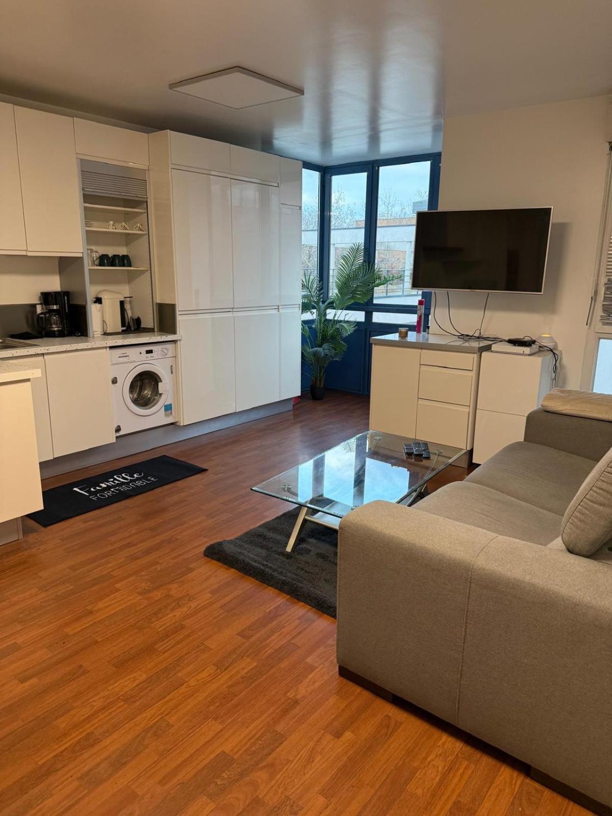 Spacieux Appartement De Charme, Pres De Paris Mantes-la-Jolie Dış mekan fotoğraf