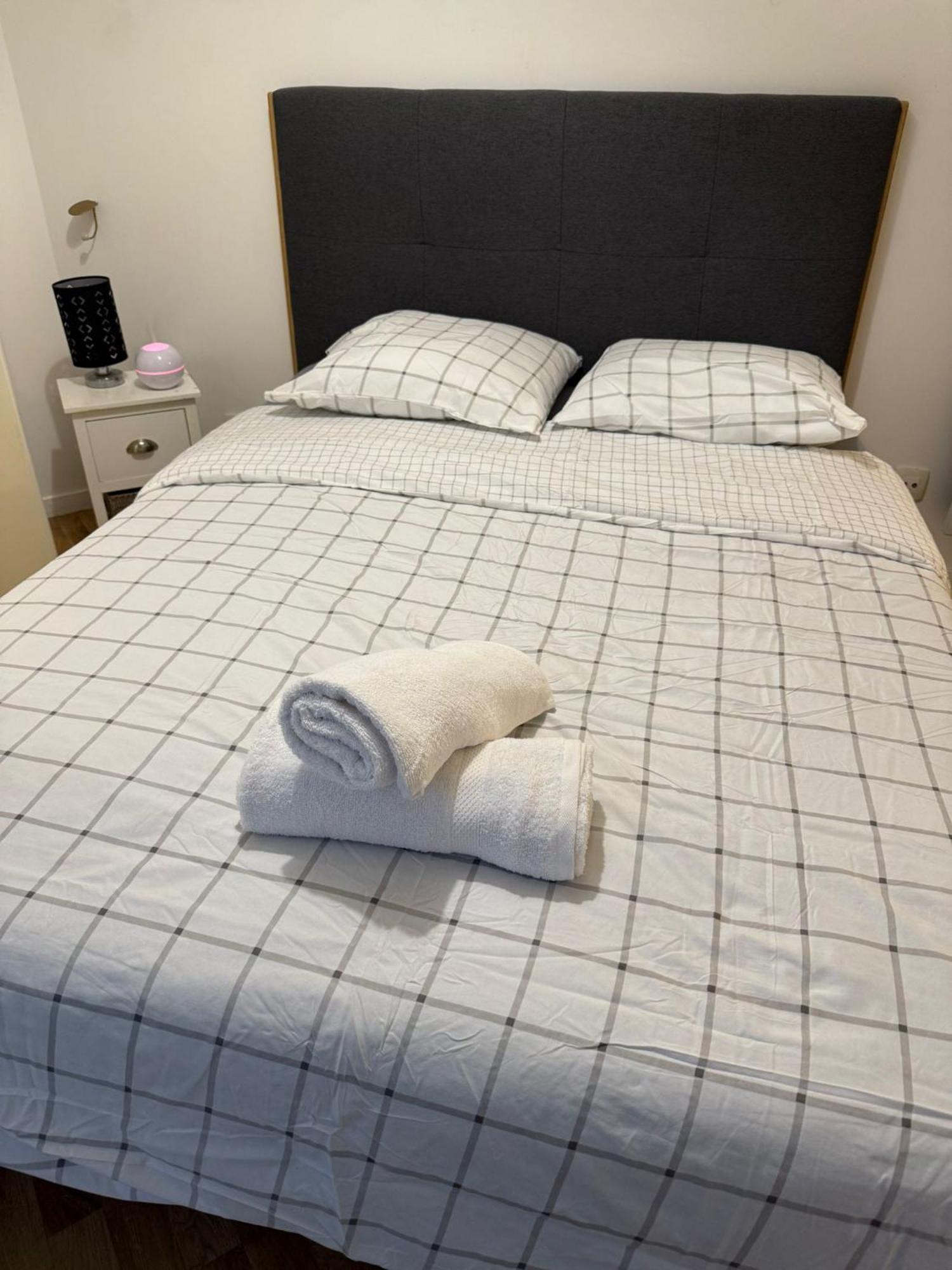 Spacieux Appartement De Charme, Pres De Paris Mantes-la-Jolie Dış mekan fotoğraf